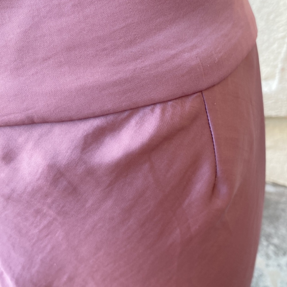 Free People beautiful mauve color midi skirt w/ from Bloomingdale’s. - Picture 6 of 11